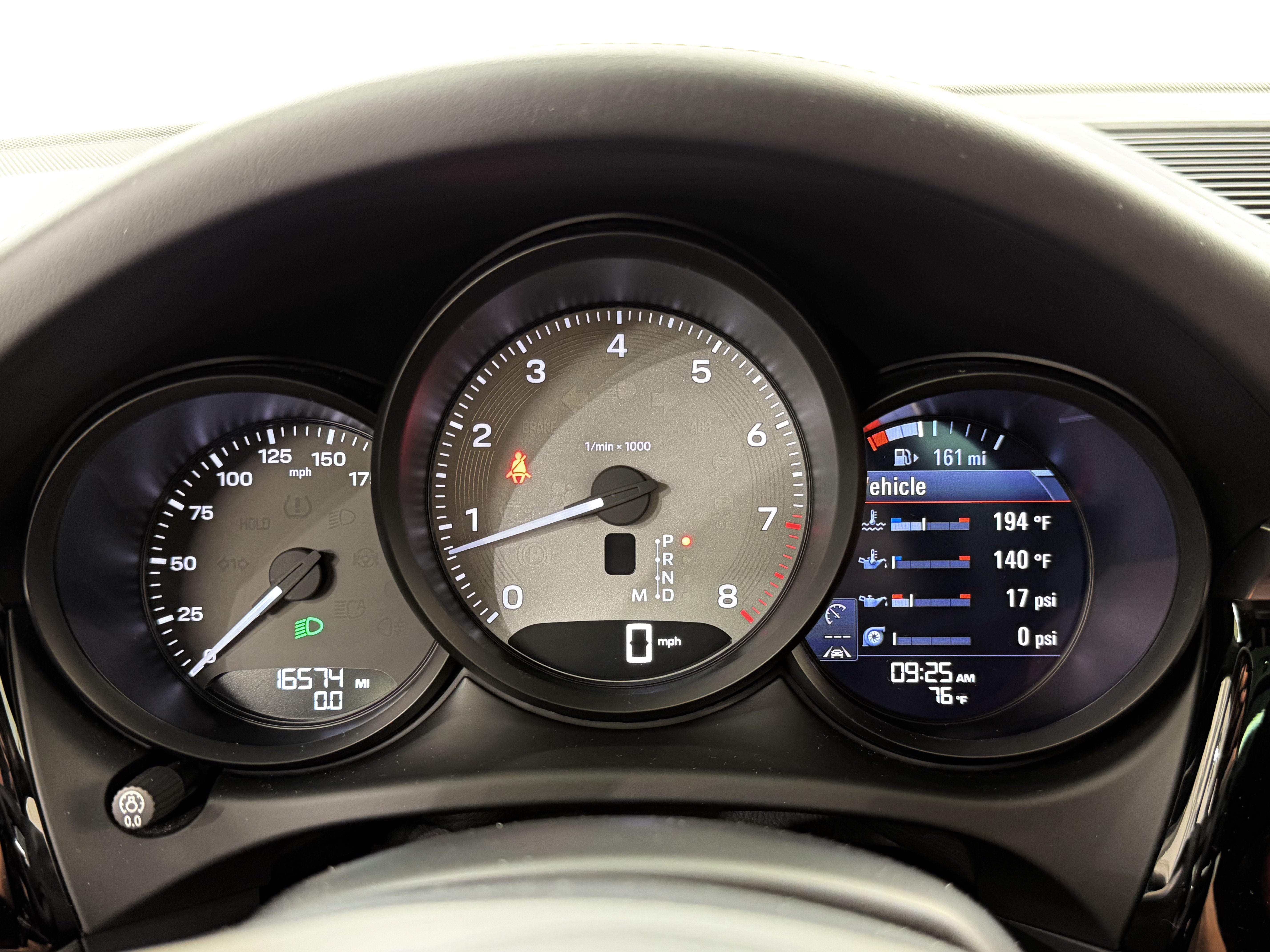 2024 Porsche Macan S