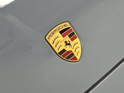 2025 Porsche Cayenne GTS