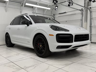 2023 Porsche Cayenne Gts