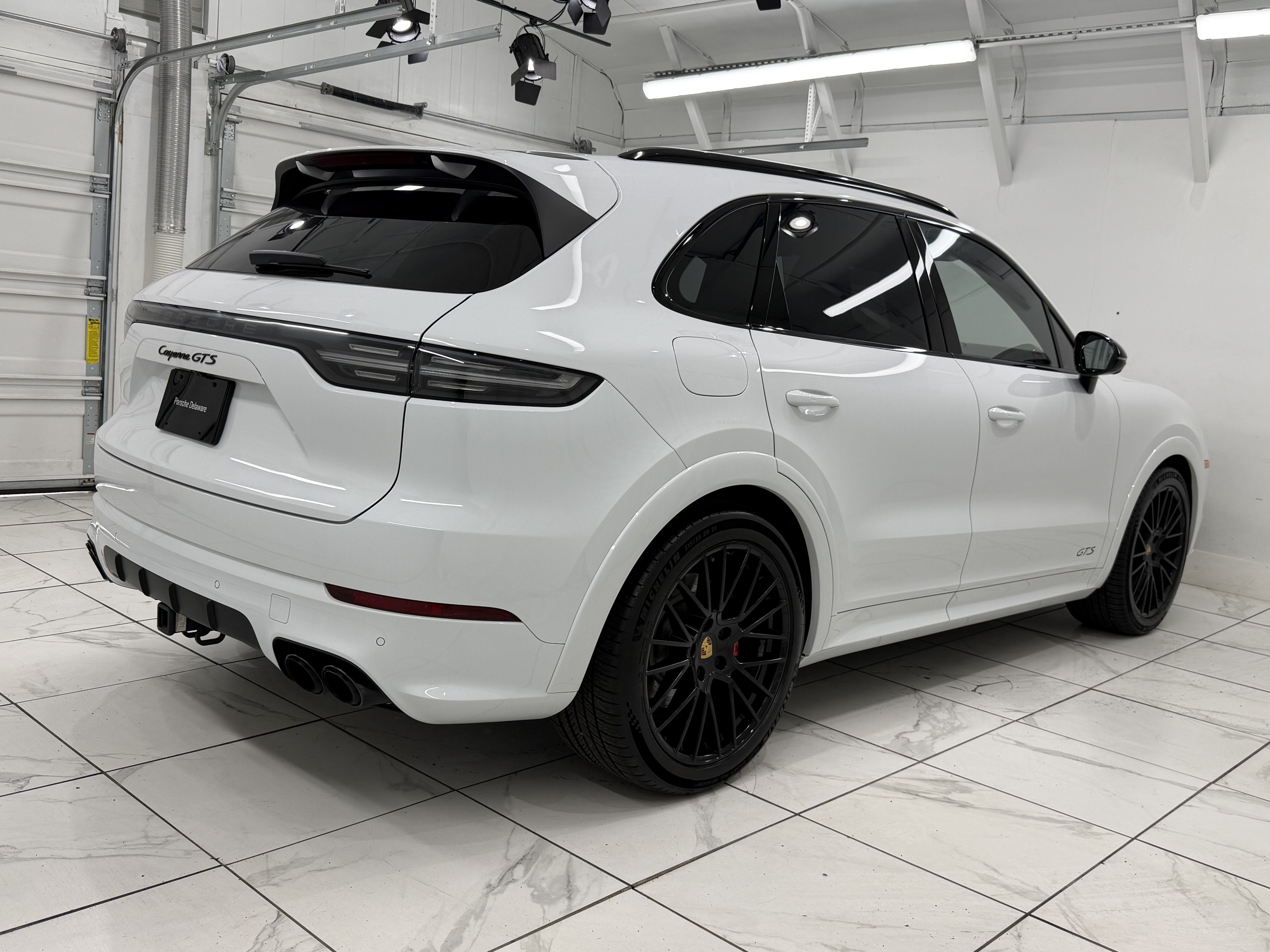2023 Porsche Cayenne Gts