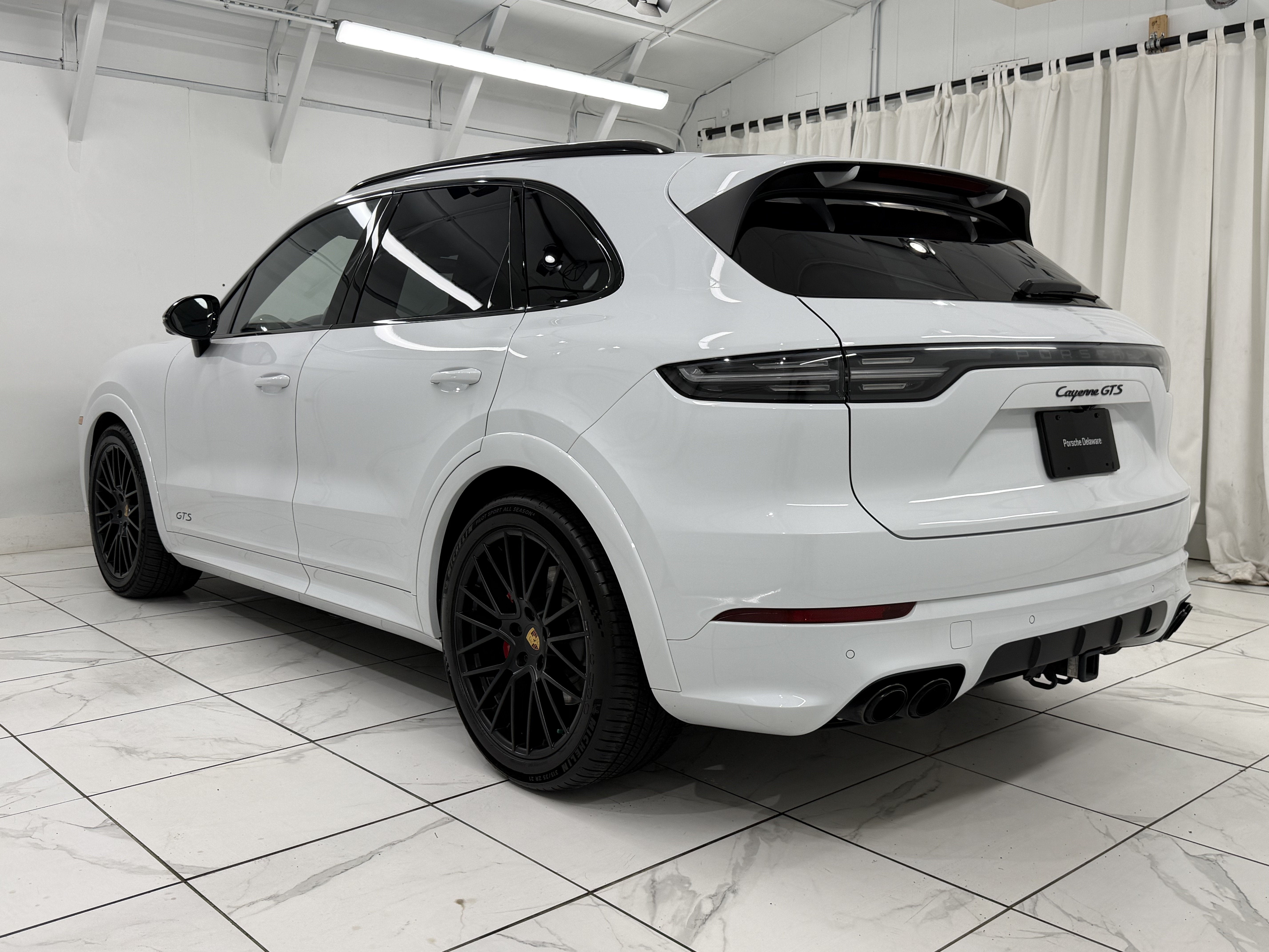 2023 Porsche Cayenne Gts