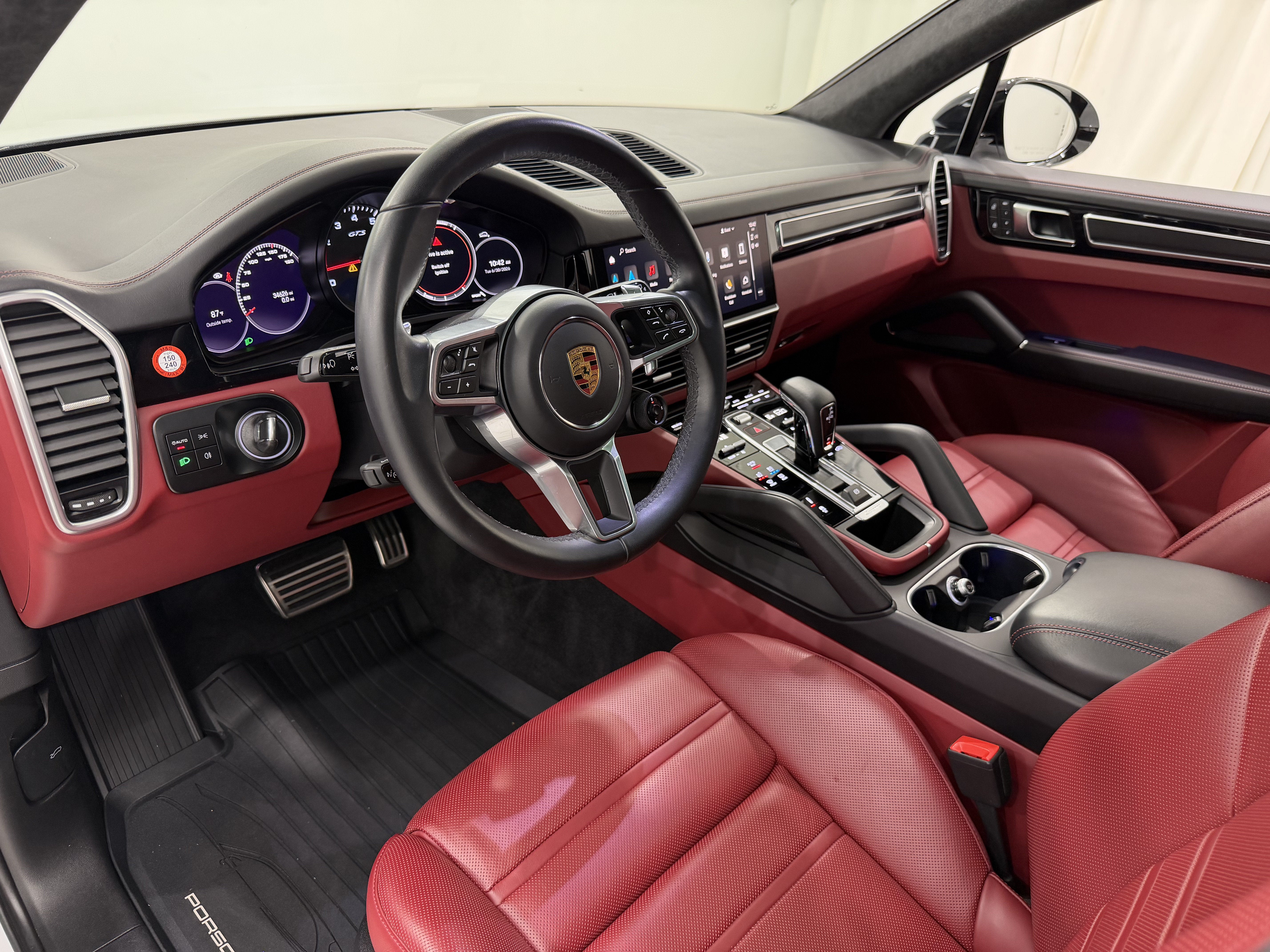 2023 Porsche Cayenne Gts