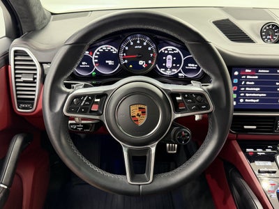2023 Porsche Cayenne Gts