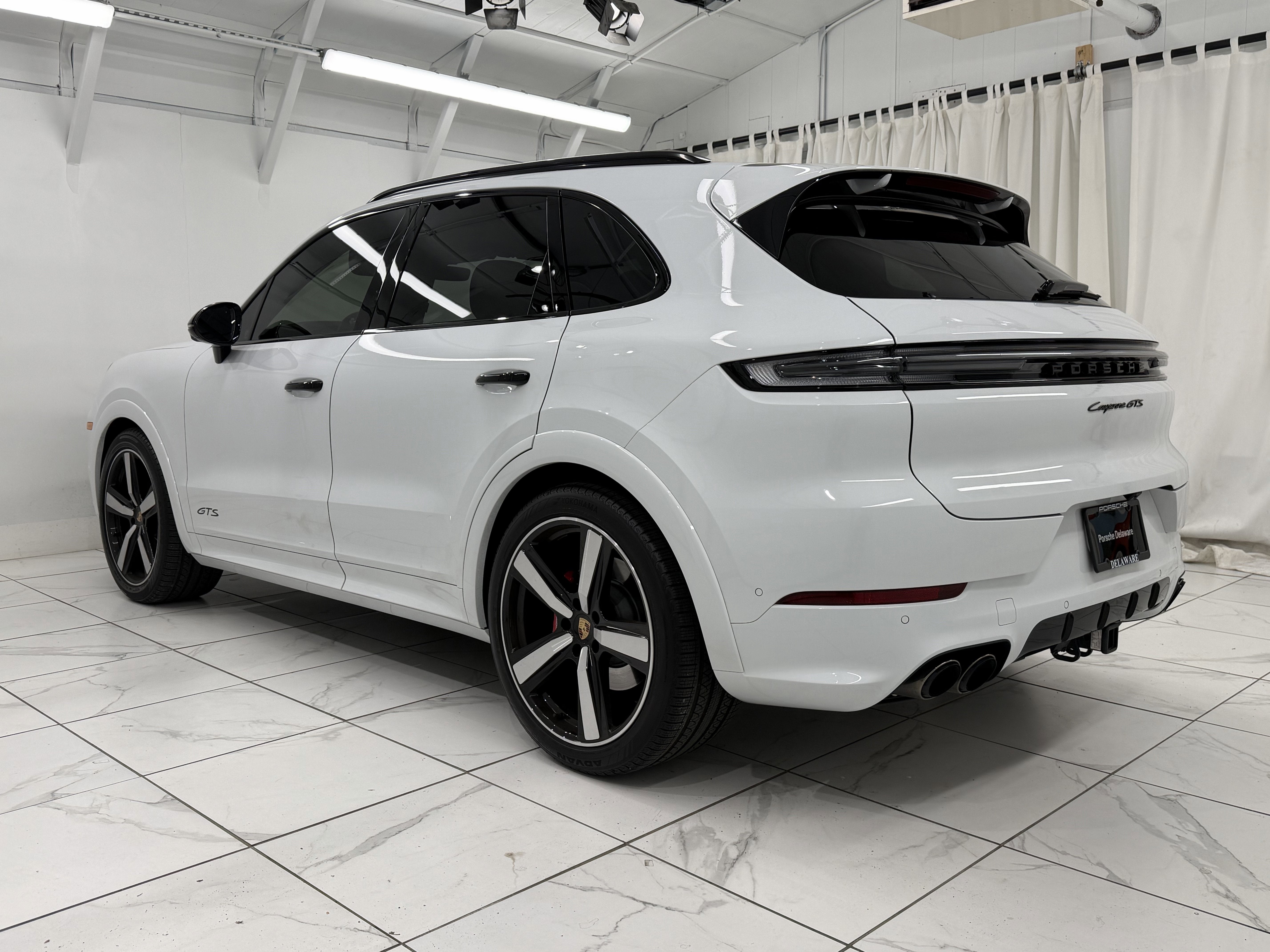 2025 Porsche Cayenne GTS