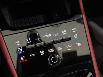 2025 Porsche Cayenne GTS