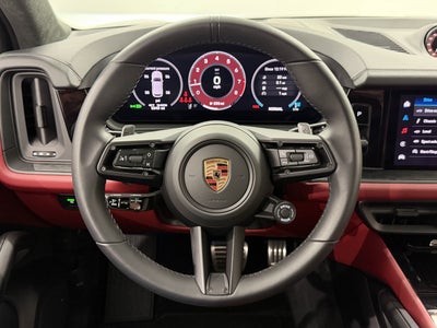 2025 Porsche Cayenne GTS