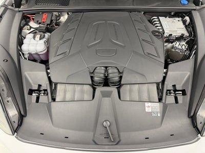 2025 Porsche Cayenne GTS