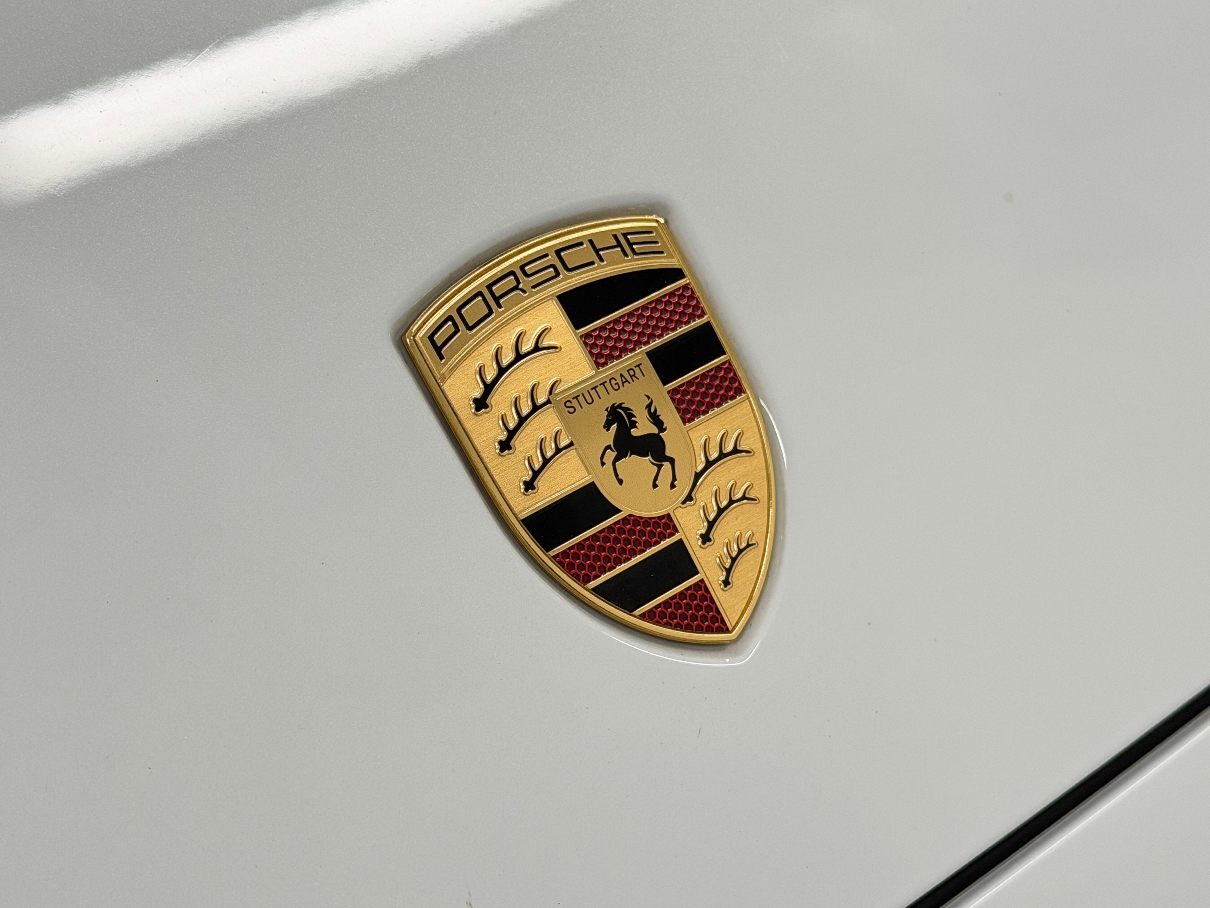 2025 Porsche Cayenne GTS