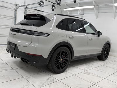 2026 Porsche Cayenne Gts