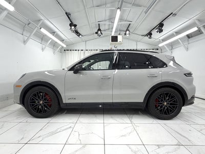 2026 Porsche Cayenne Gts