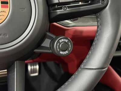 2026 Porsche Cayenne Gts