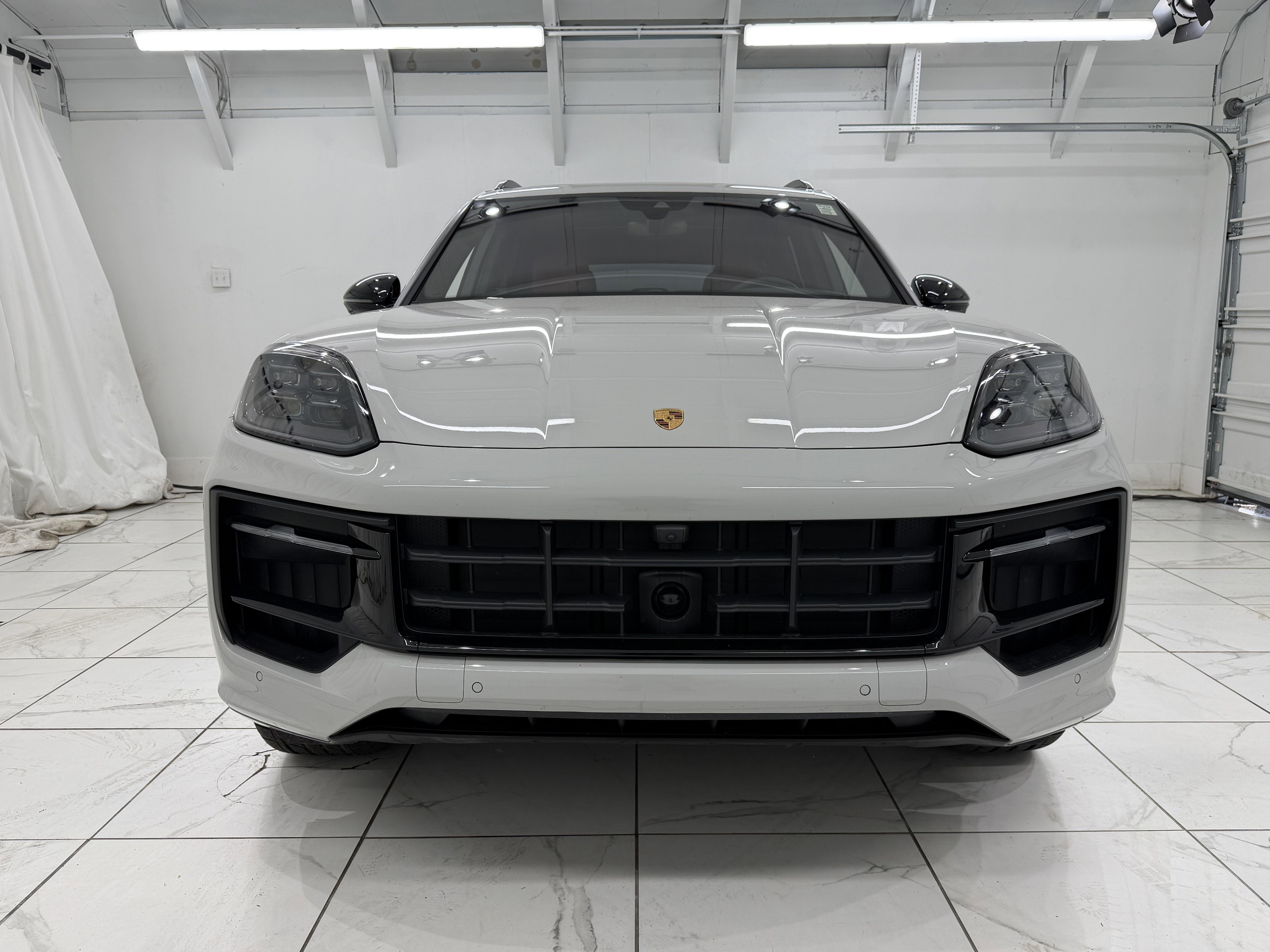 2026 Porsche Cayenne Gts