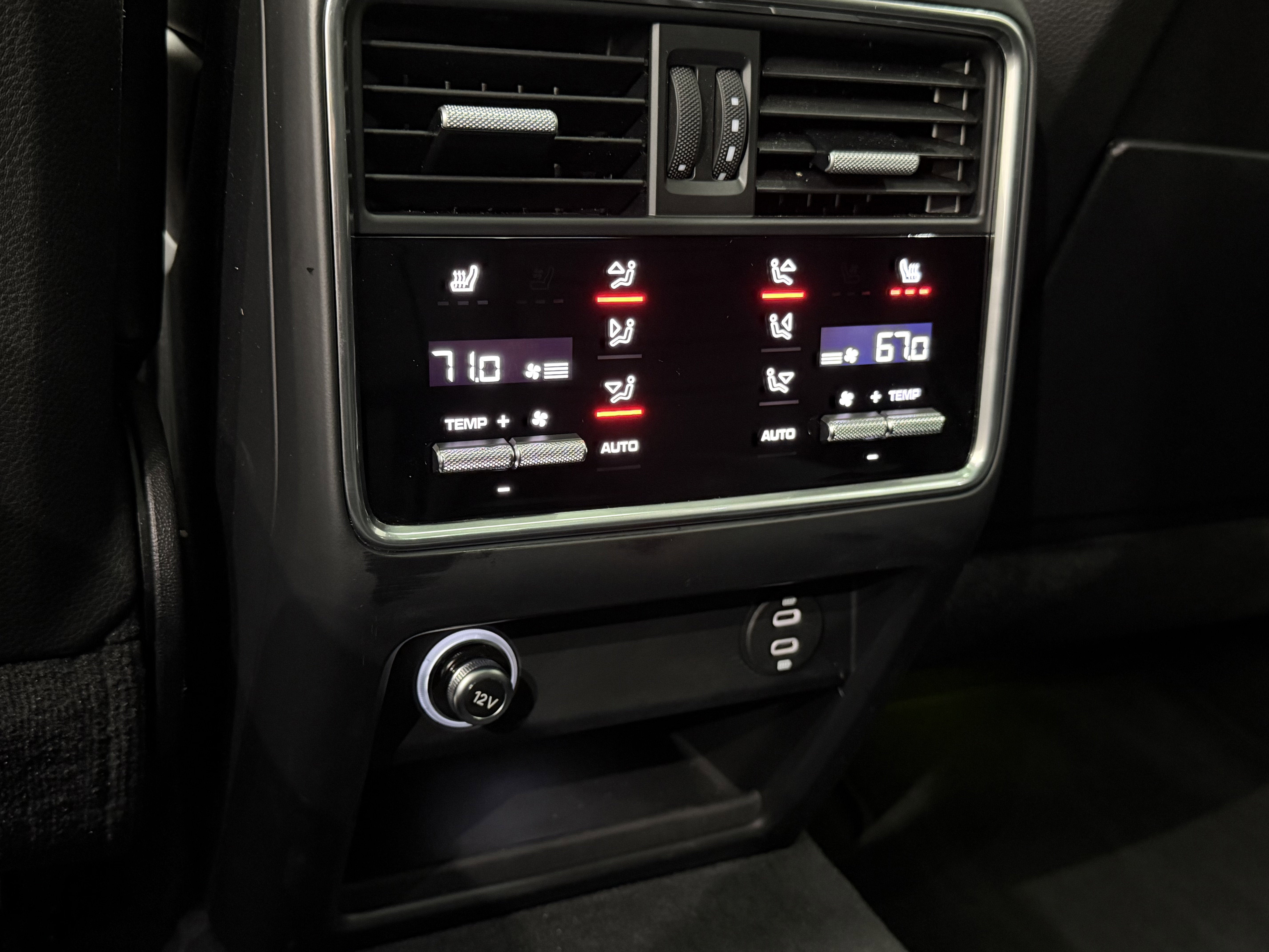 2023 Porsche Cayenne Turbo S E-Hybrid