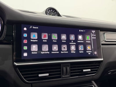 2023 Porsche Cayenne Turbo S E-Hybrid