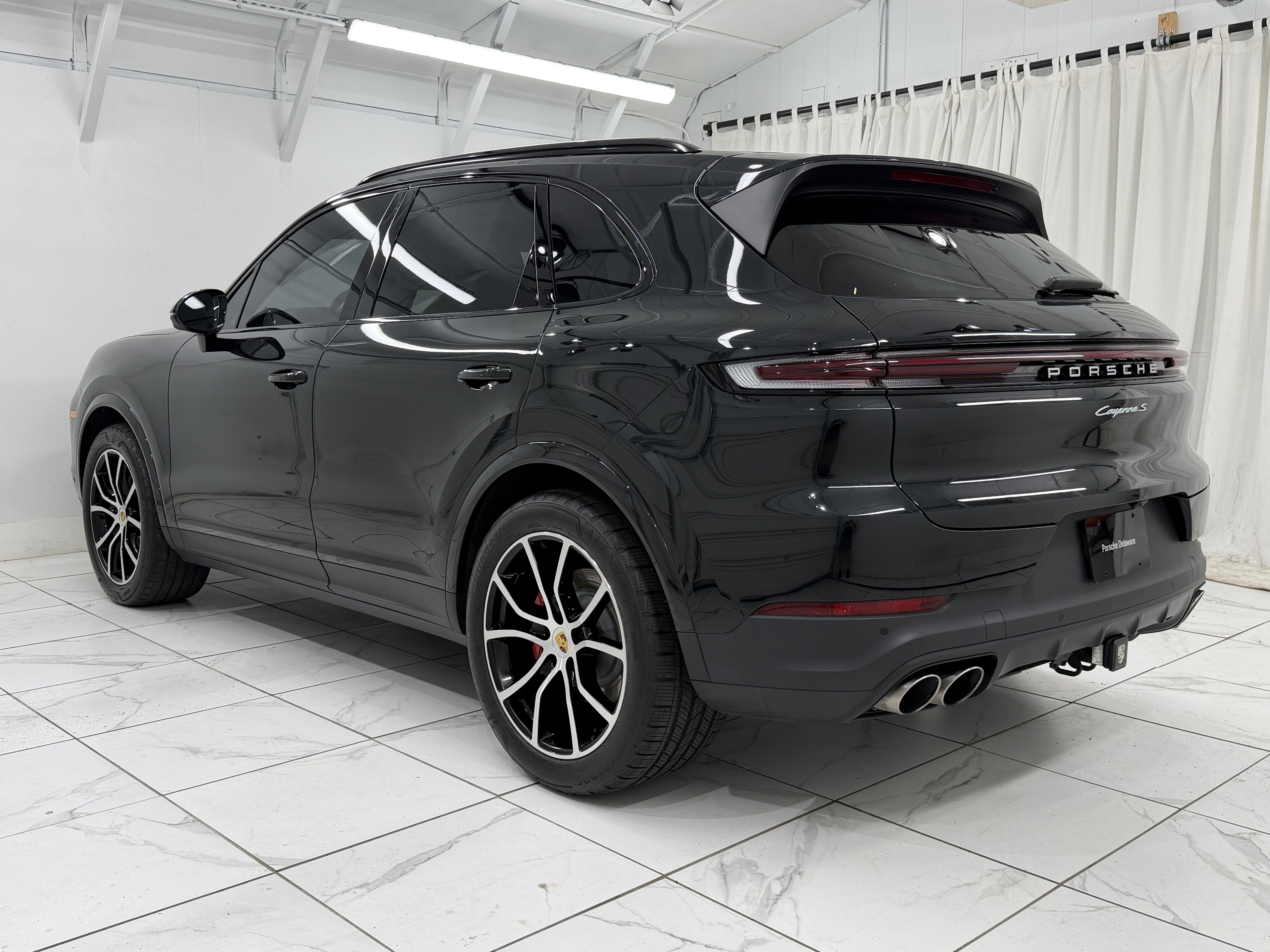 2024 Porsche Cayenne S