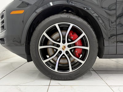 2024 Porsche Cayenne S
