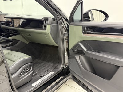 2024 Porsche Cayenne S