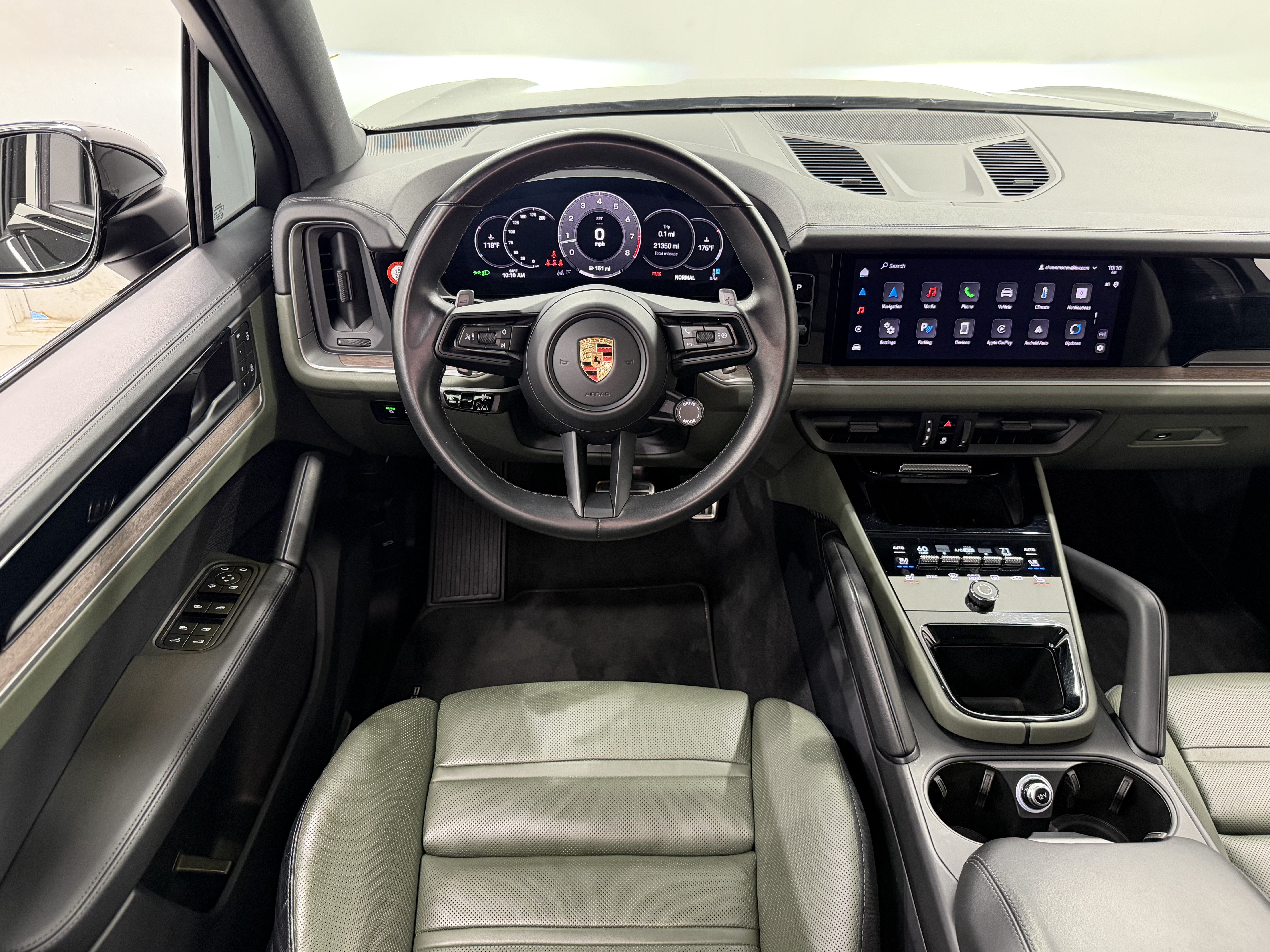 2024 Porsche Cayenne S