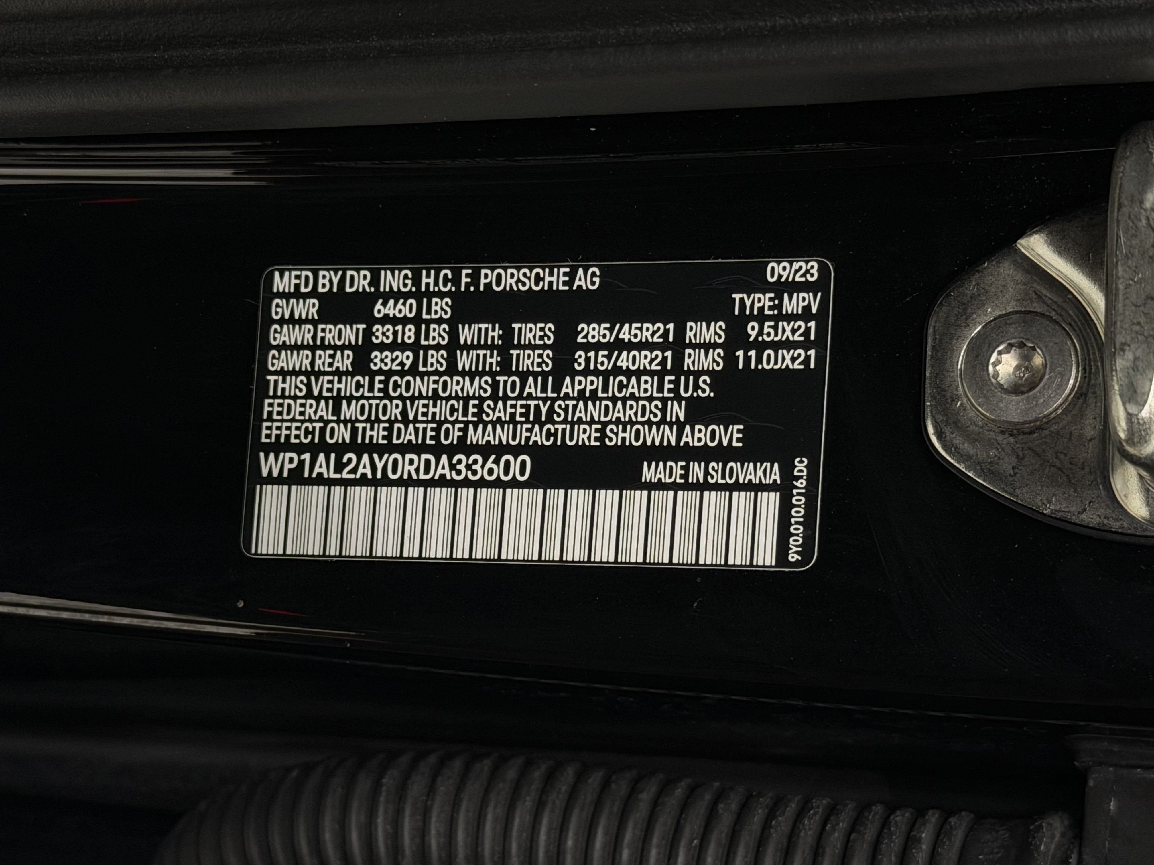 2024 Porsche Cayenne S