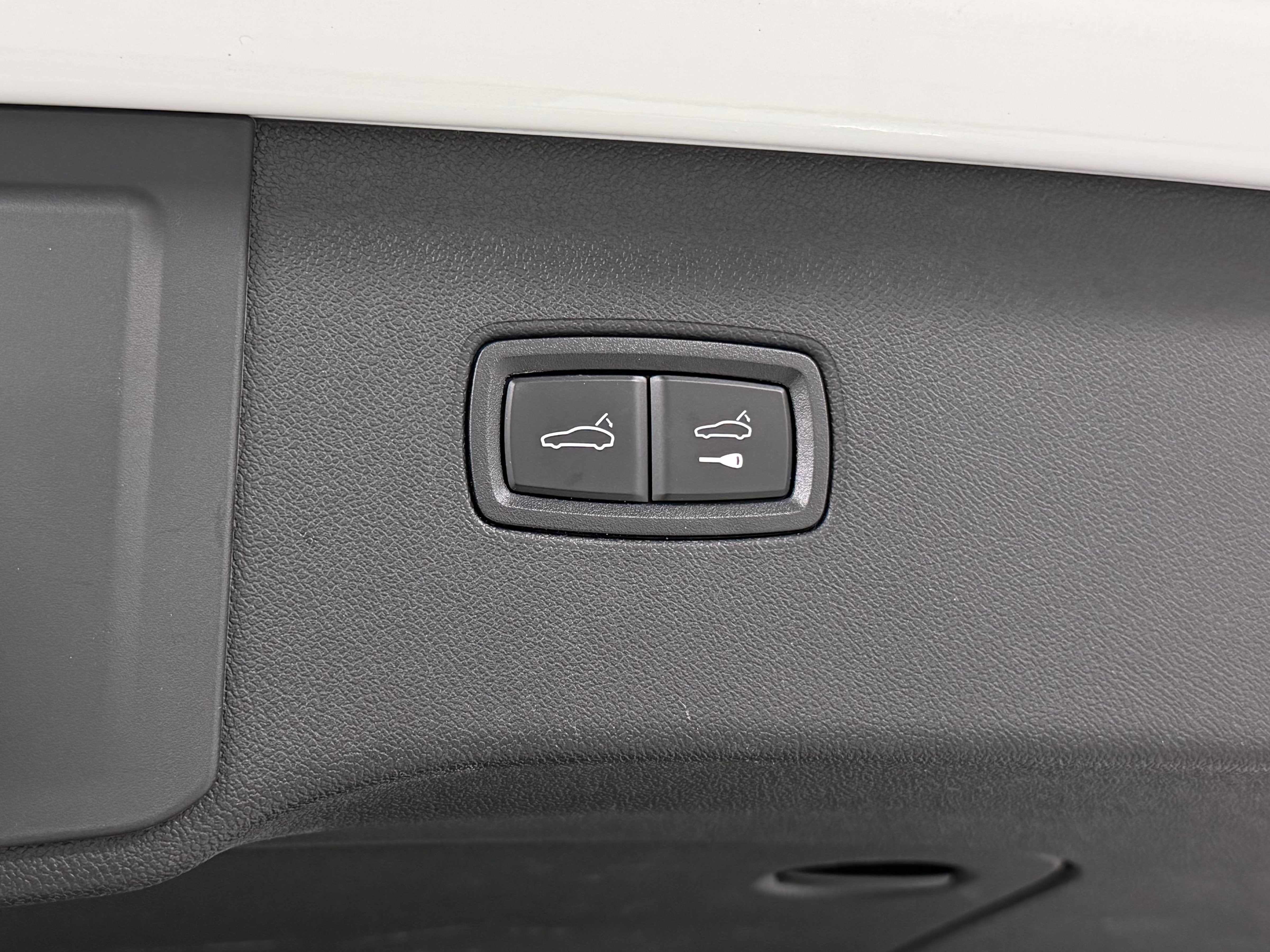 2024 Porsche Cayenne S