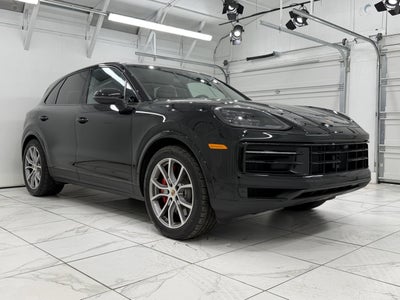 2025 Porsche Cayenne S