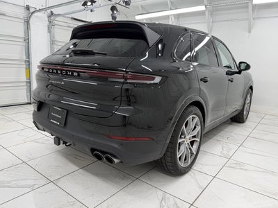 2025 Porsche Cayenne S