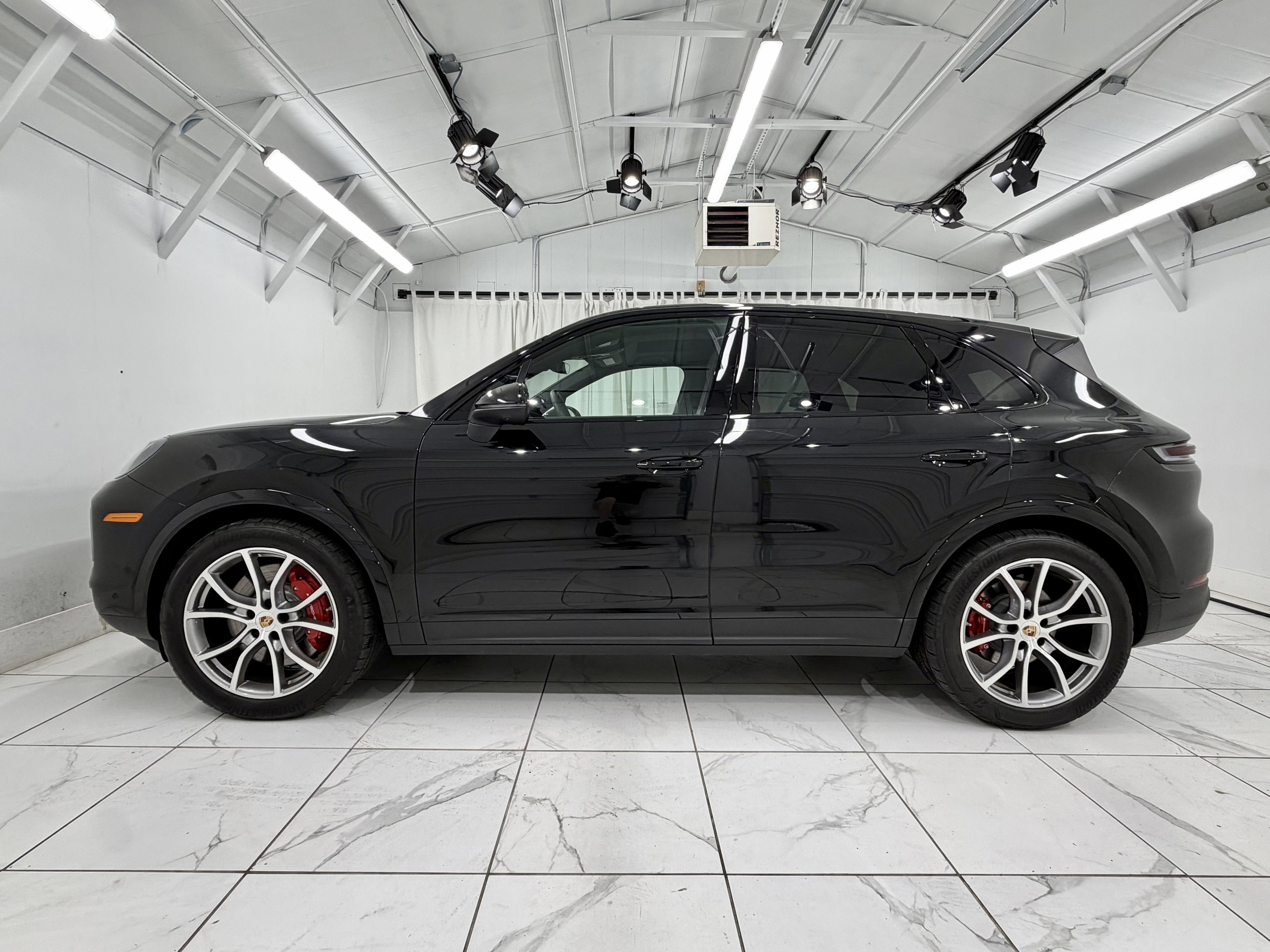 2025 Porsche Cayenne S