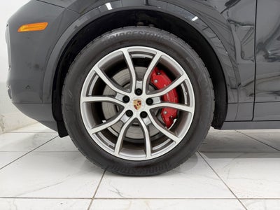 2025 Porsche Cayenne S