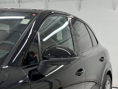 2025 Porsche Cayenne S
