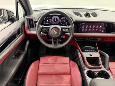 2025 Porsche Cayenne S