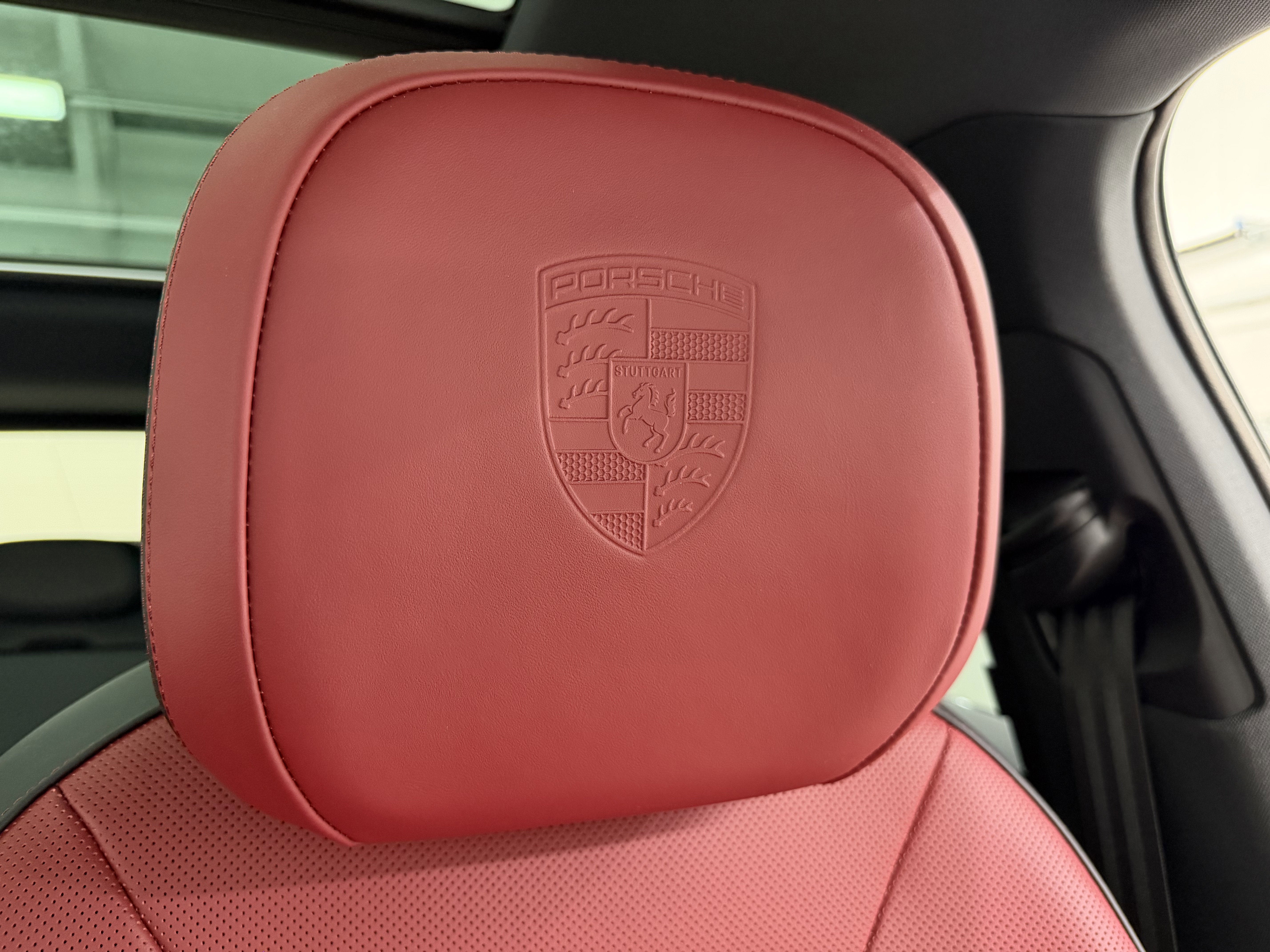 2025 Porsche Cayenne S