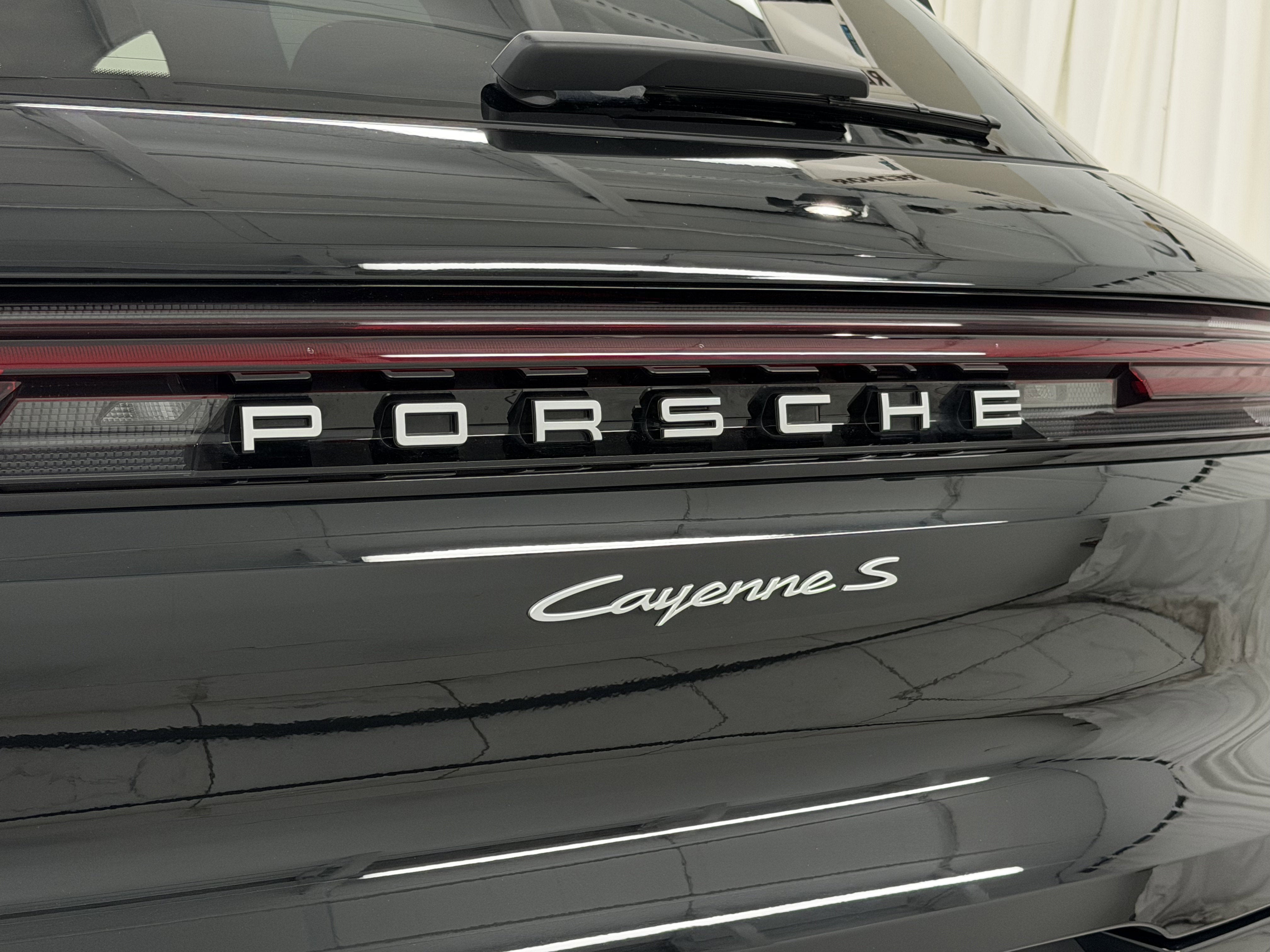 2025 Porsche Cayenne S