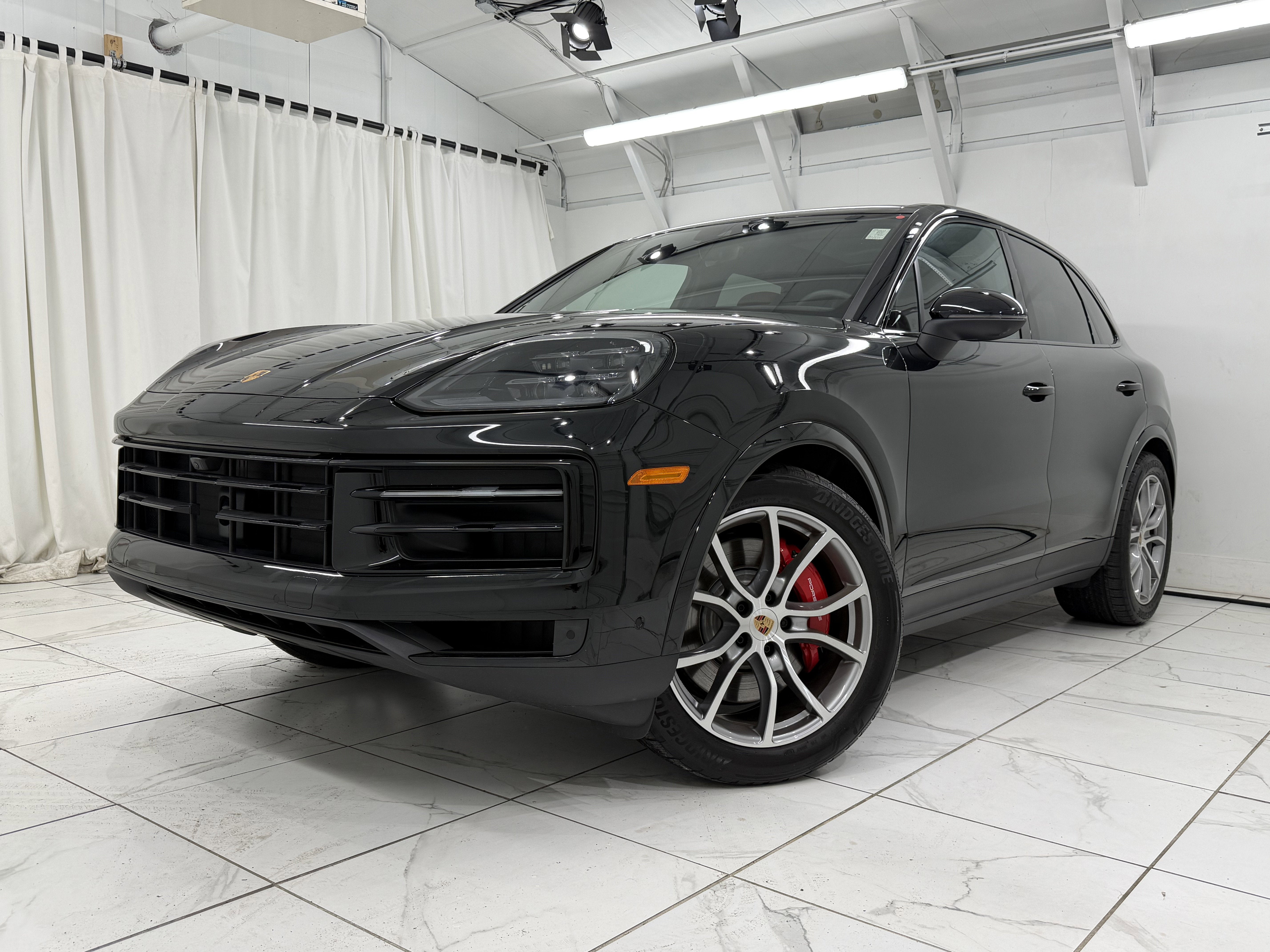 2025 Porsche Cayenne S