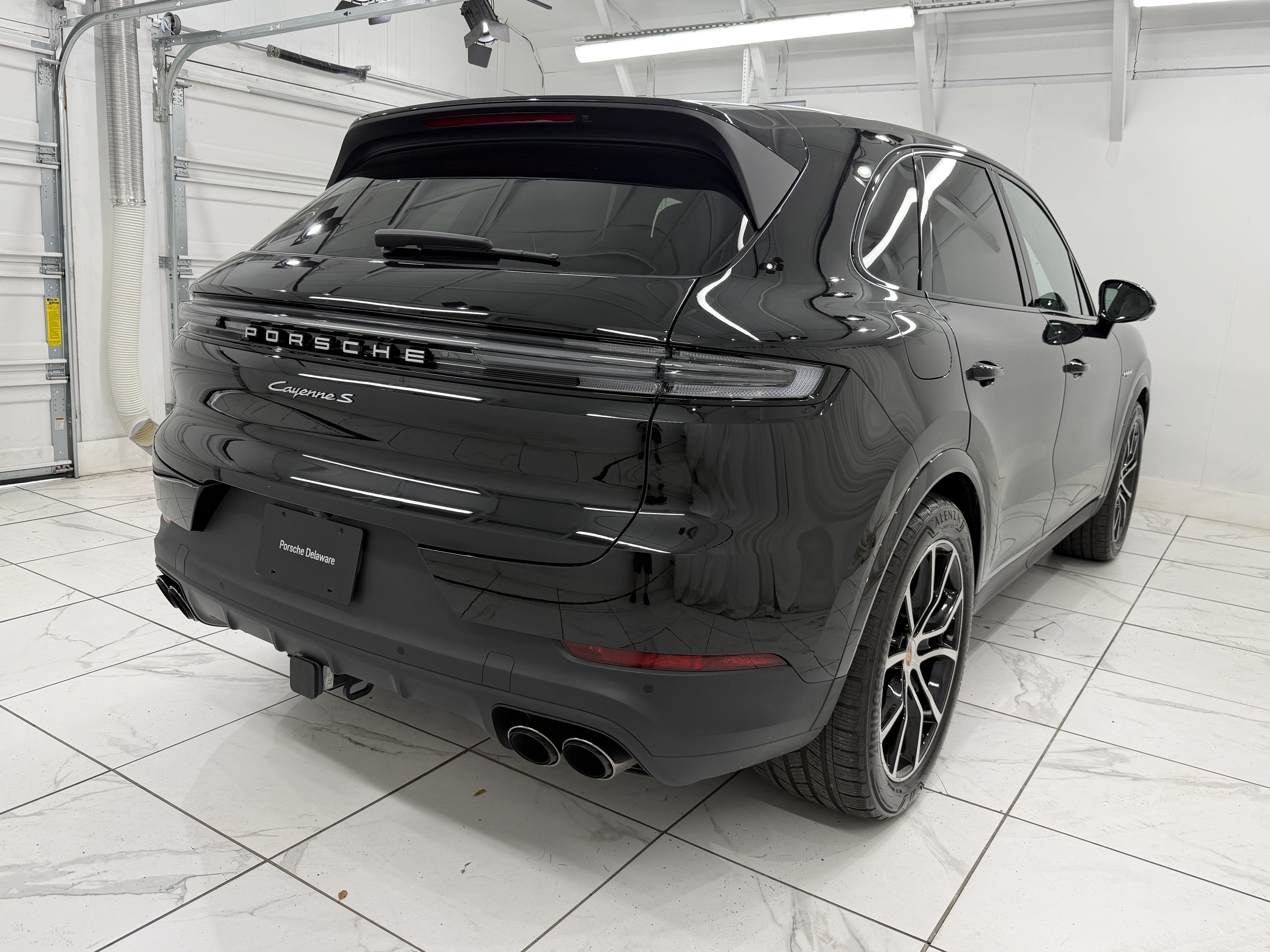 2026 Porsche Cayenne S E-Hybrid