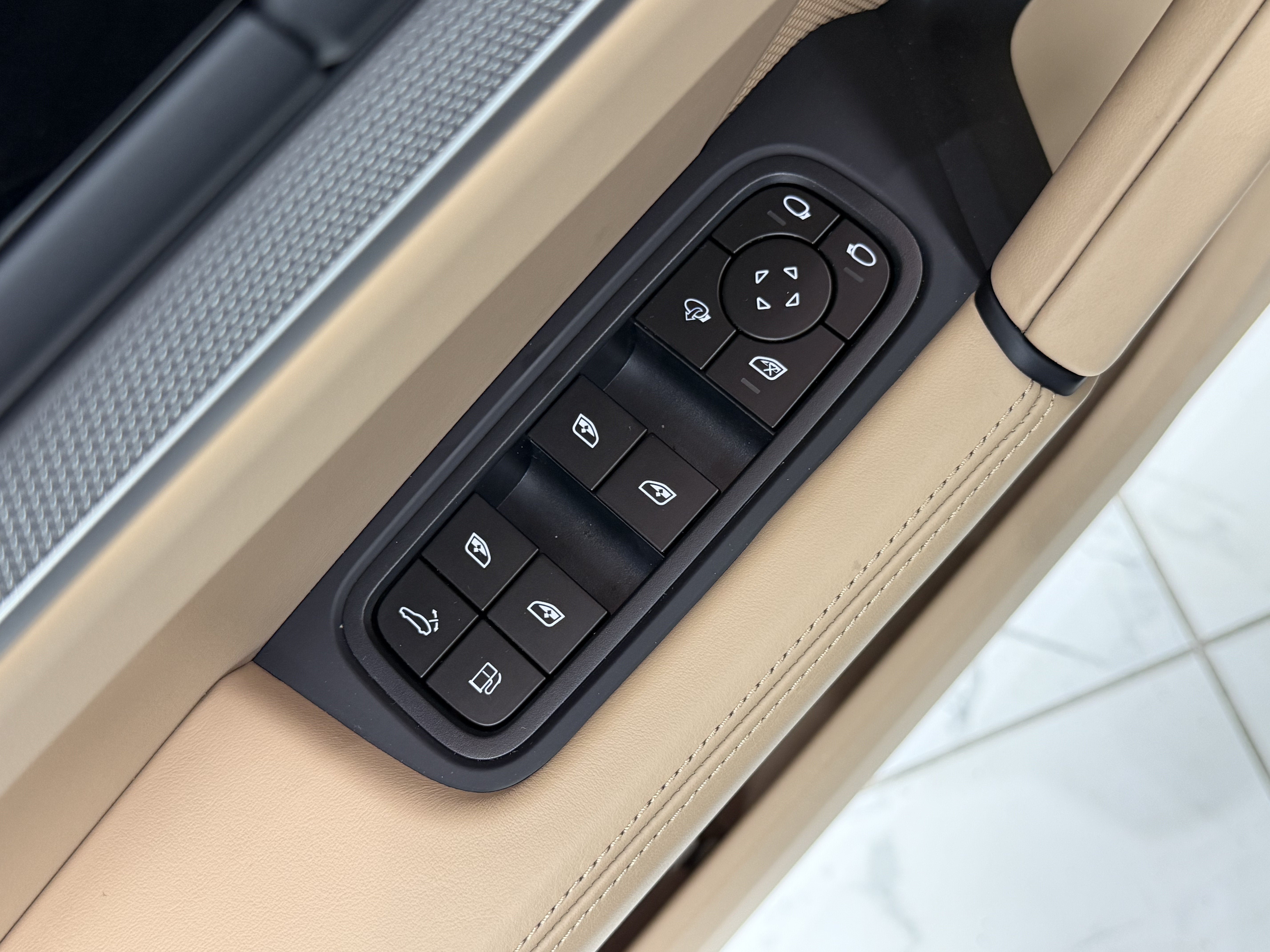2026 Porsche Cayenne S E-Hybrid