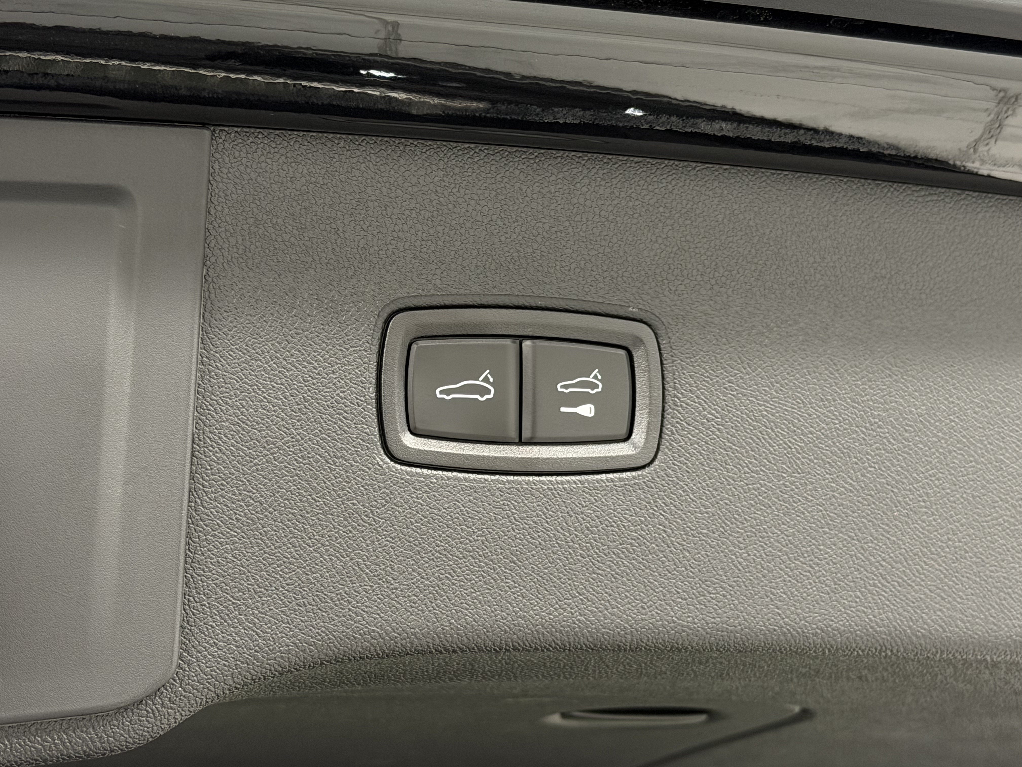 2026 Porsche Cayenne S E-Hybrid