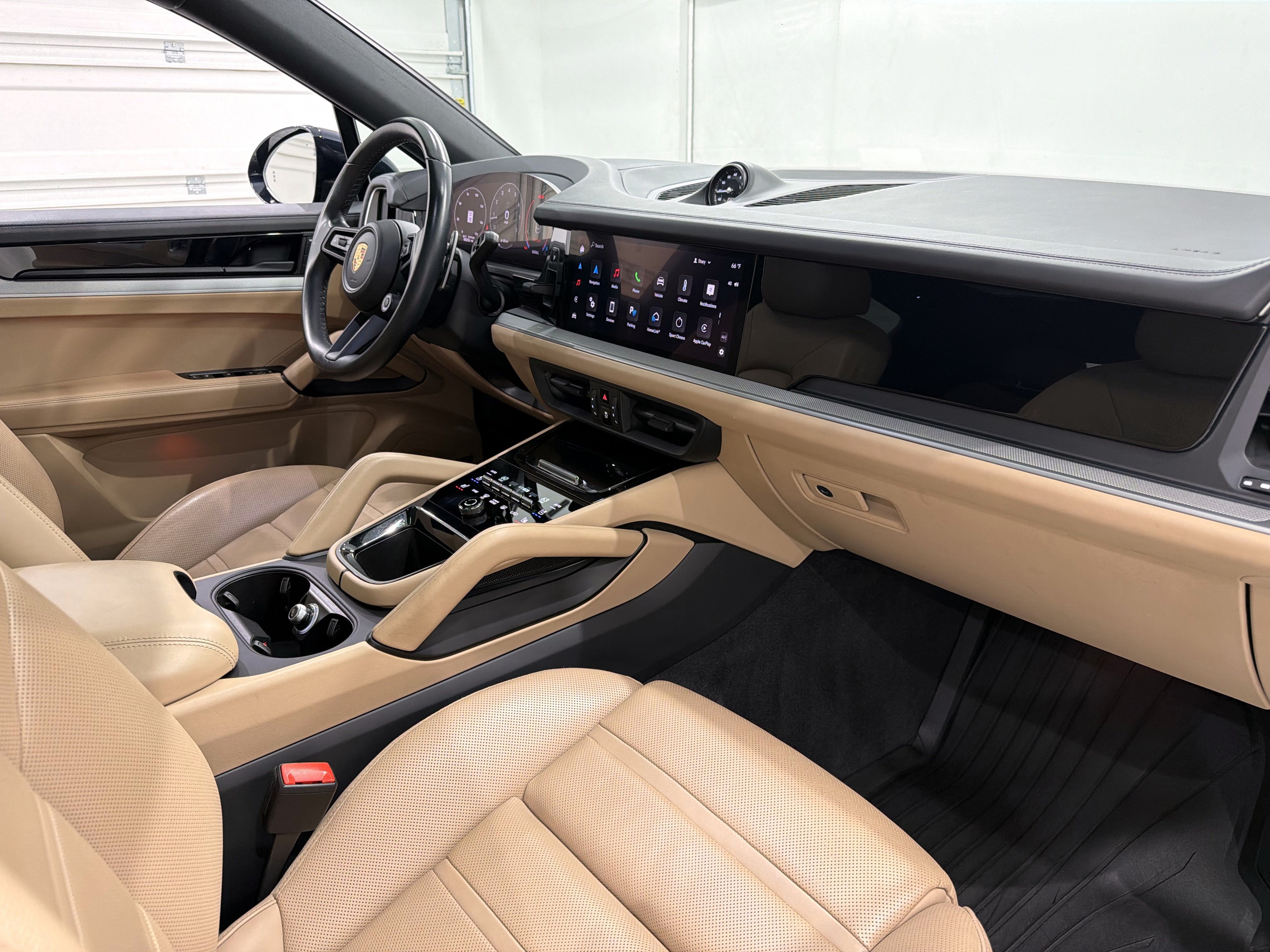 2024 Porsche Cayenne Coupe AWD