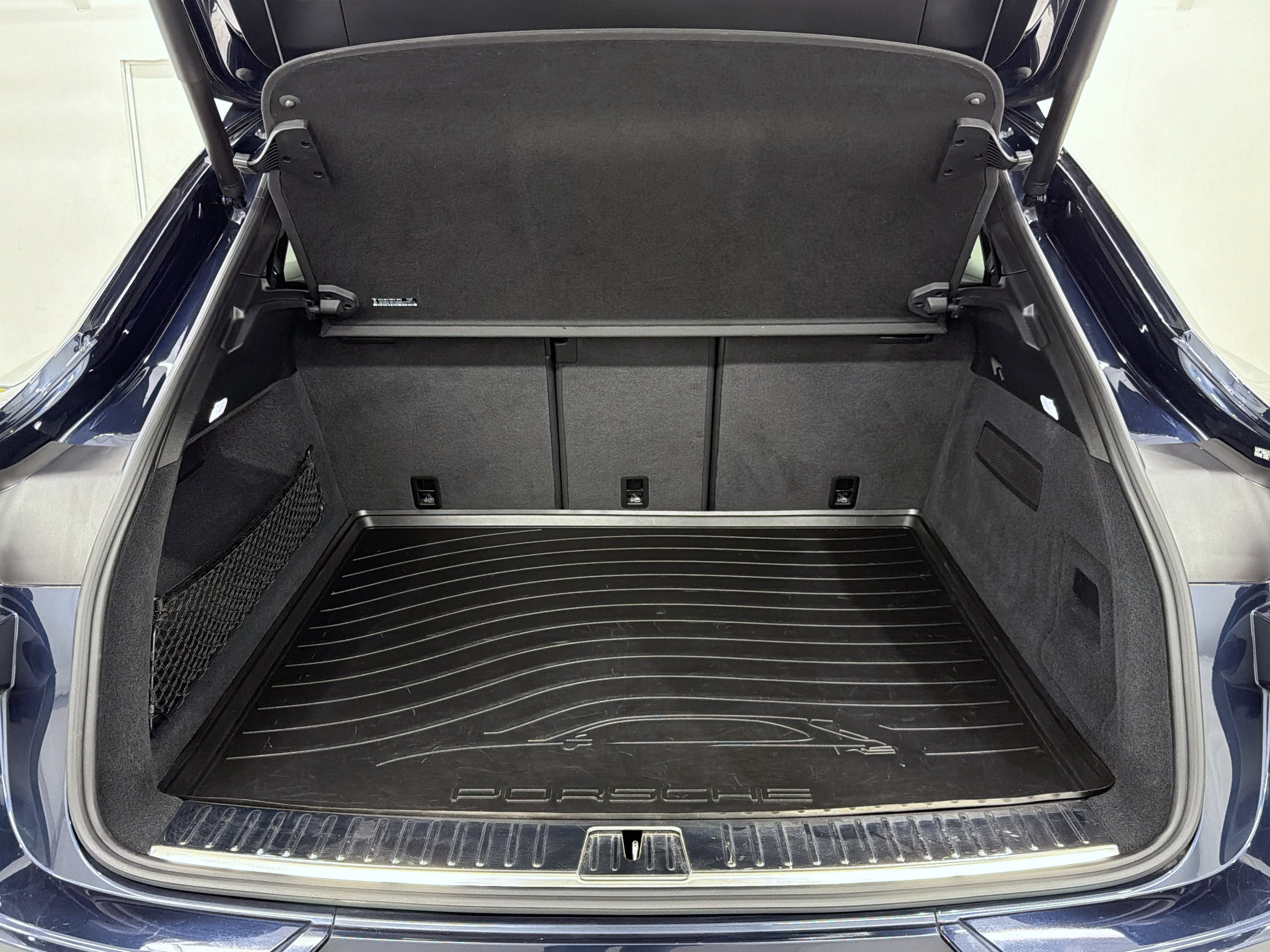 2024 Porsche Cayenne Coupe AWD