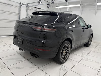 2022 Porsche Cayenne Platinum Edition