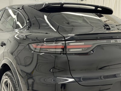 2022 Porsche Cayenne Platinum Edition