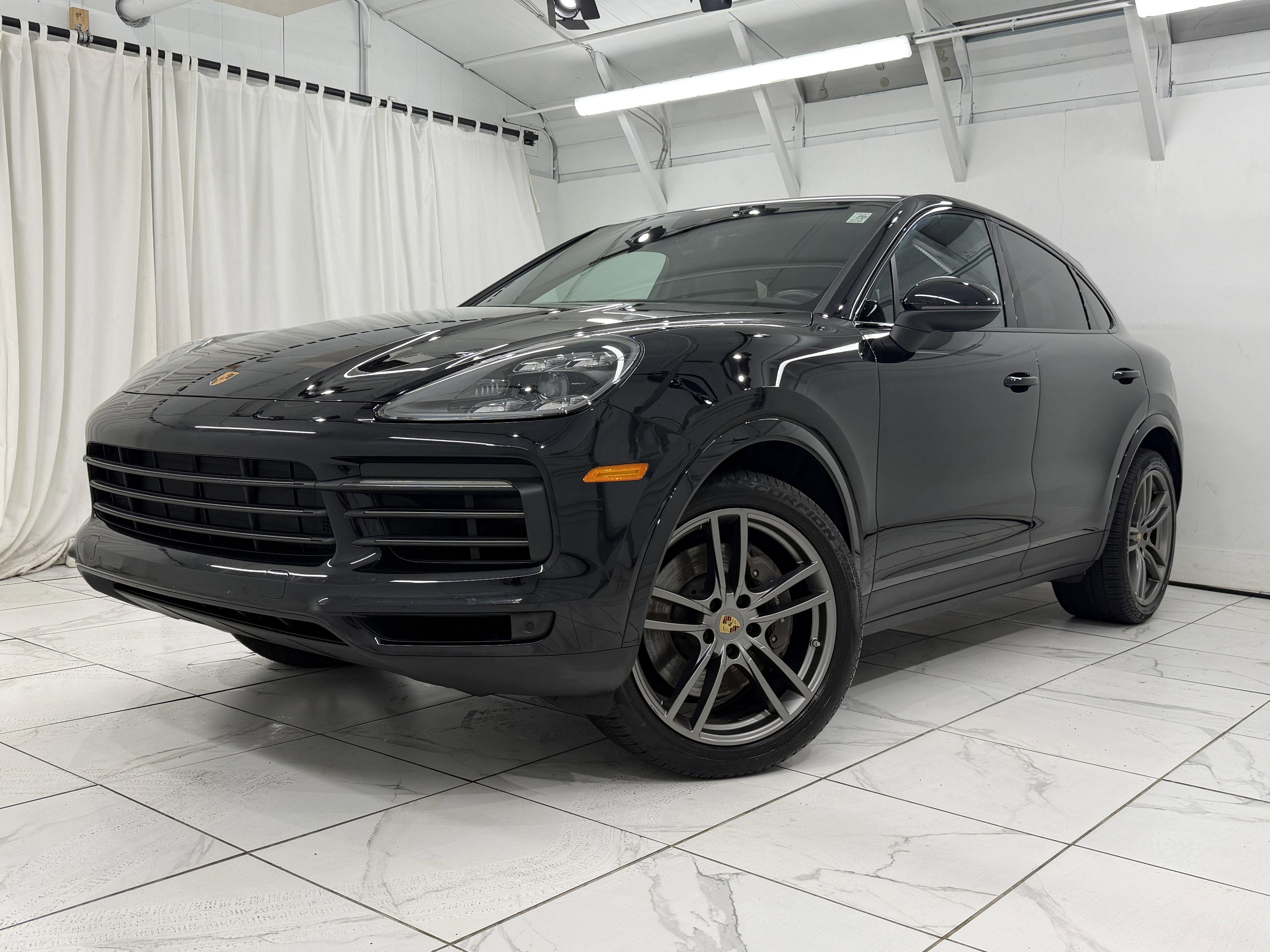 2022 Porsche Cayenne Platinum Edition