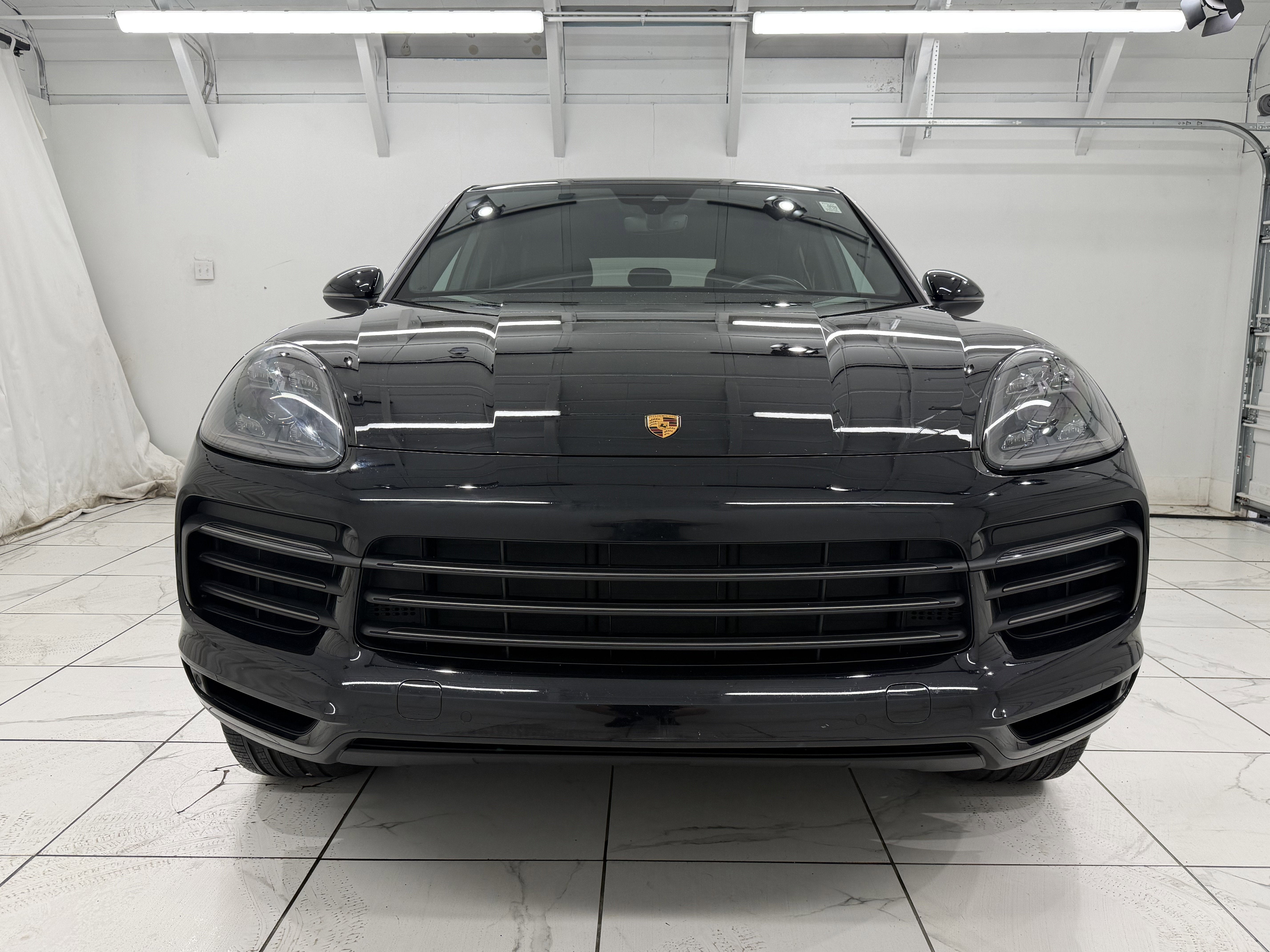 2022 Porsche Cayenne Platinum Edition