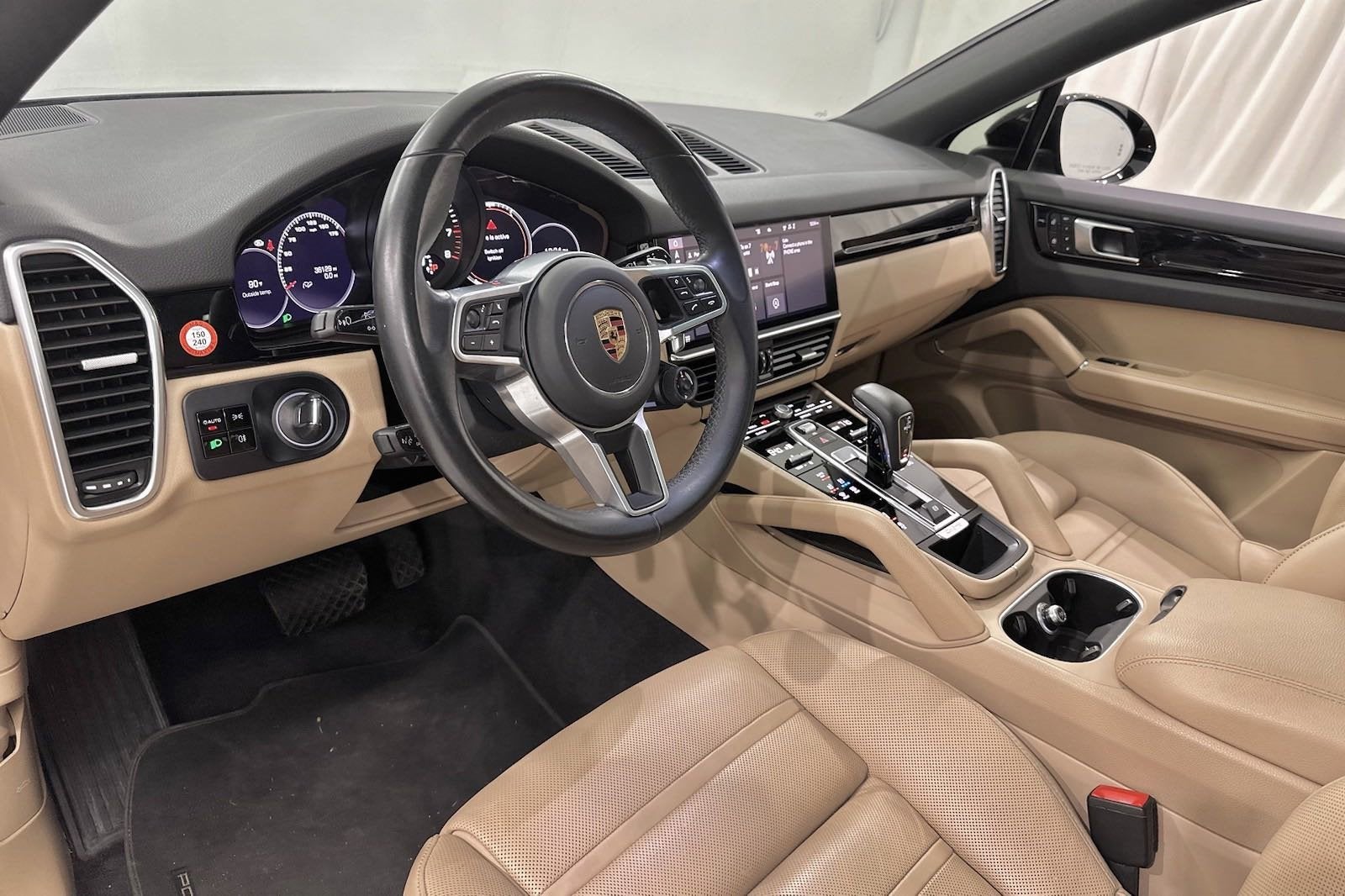 2021 Porsche Cayenne Coupe AWD