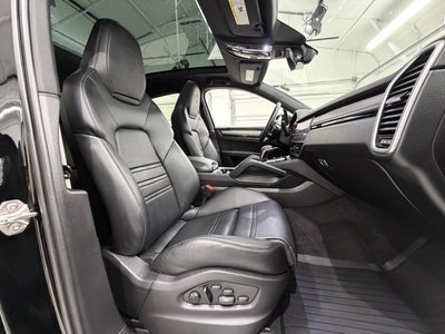 2022 Porsche Cayenne S