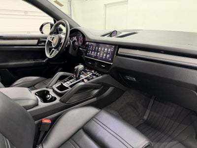 2022 Porsche Cayenne S