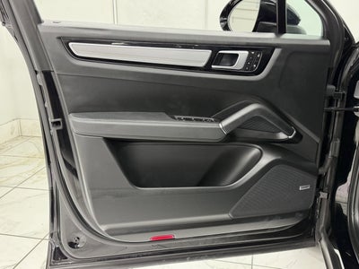 2022 Porsche Cayenne S