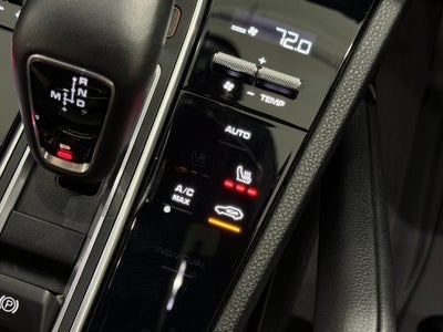 2022 Porsche Cayenne S