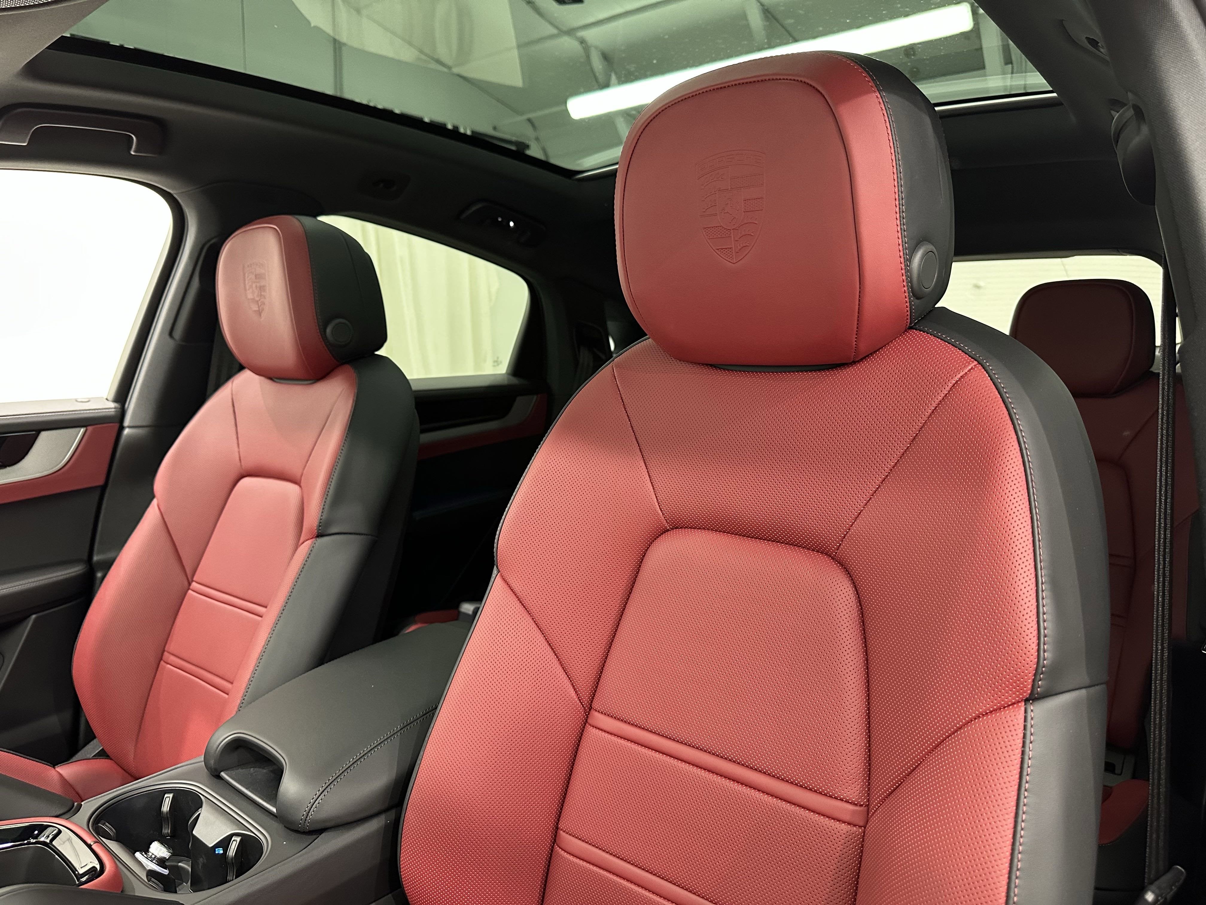 2025 Porsche Cayenne E-Hybrid