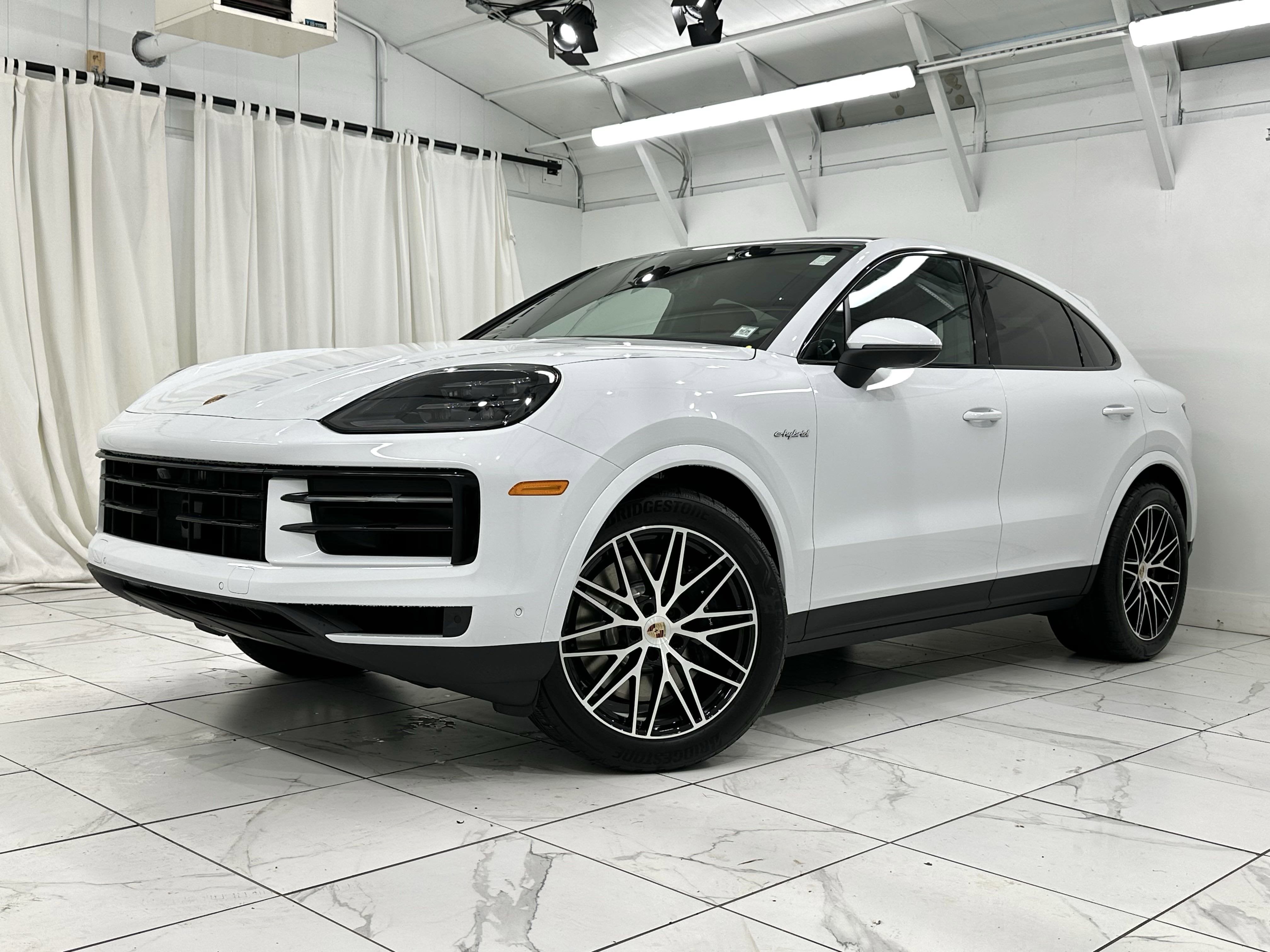 2025 Porsche Cayenne E-Hybrid