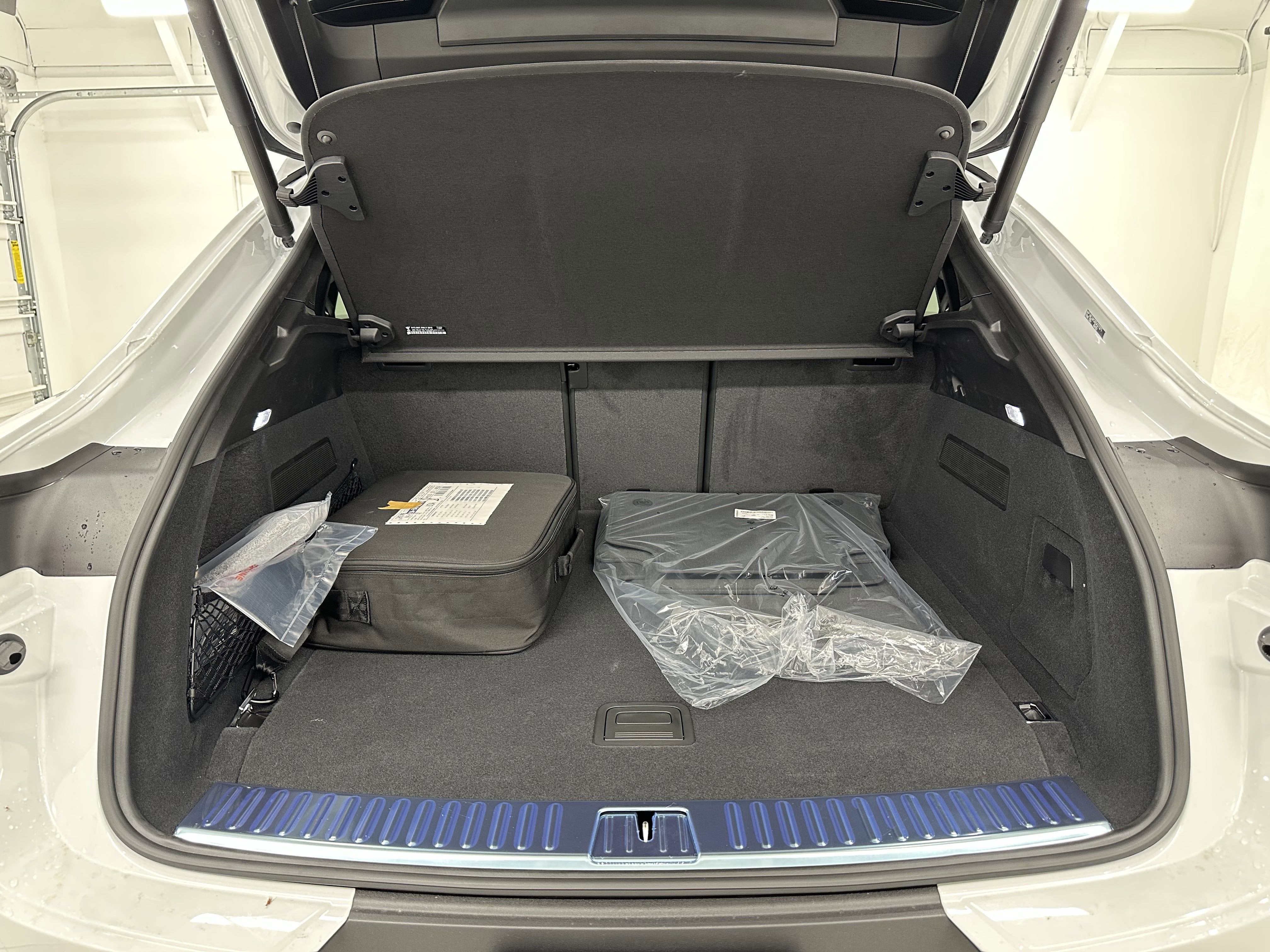 2025 Porsche Cayenne E-Hybrid